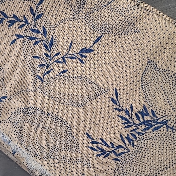 Phyllis by Sharon Kessler Fabric - Picture 3 of 3